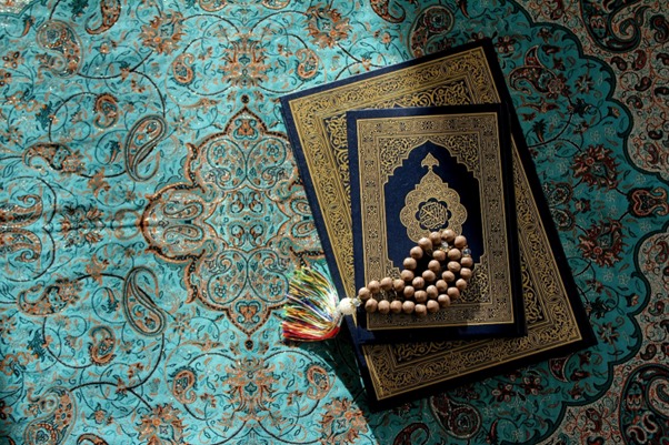 images of Quran and tasweeh